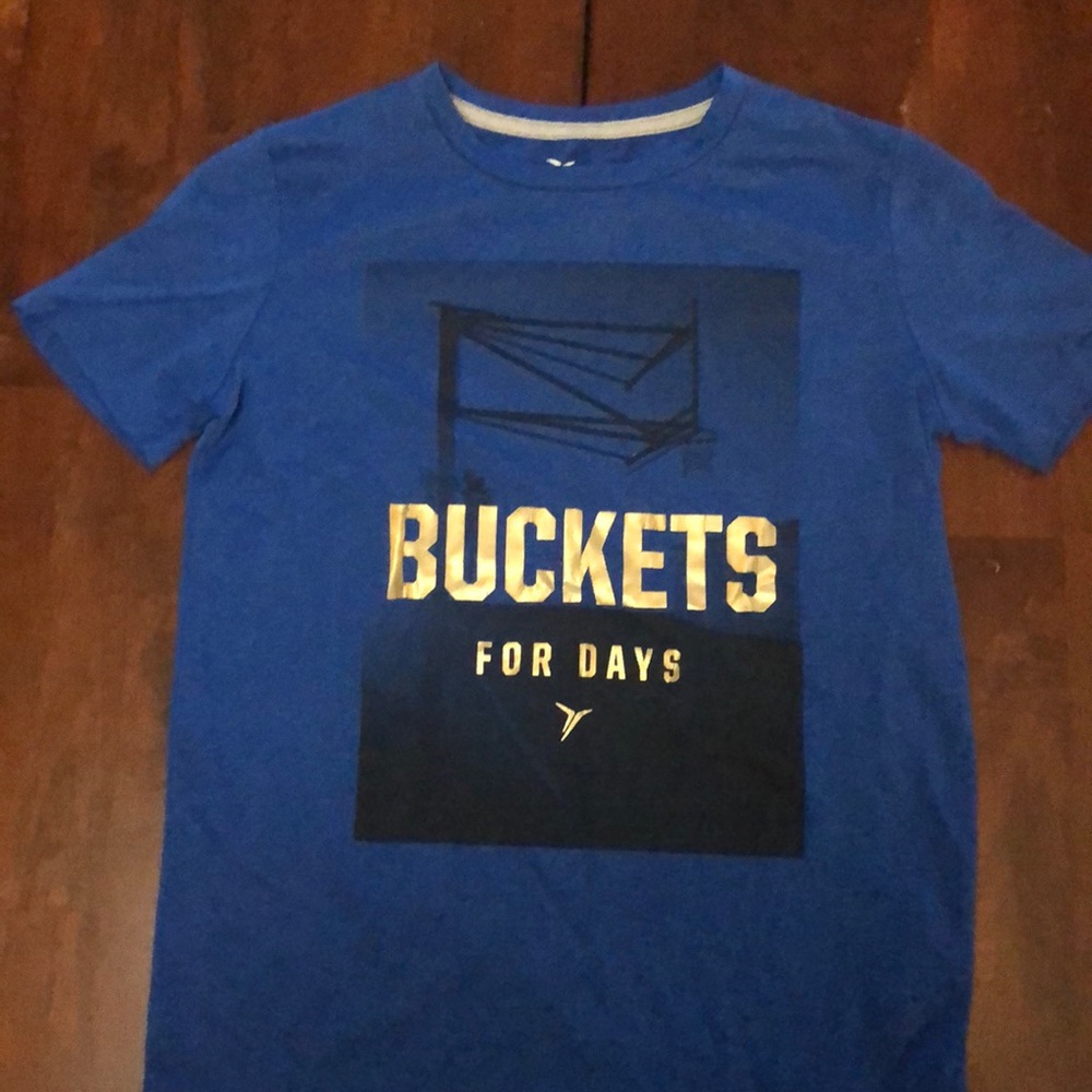 Old Navy boys dry fit t-shirt